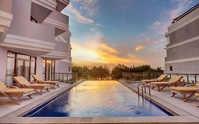 Wyndham Garden Kuta Beach Bali